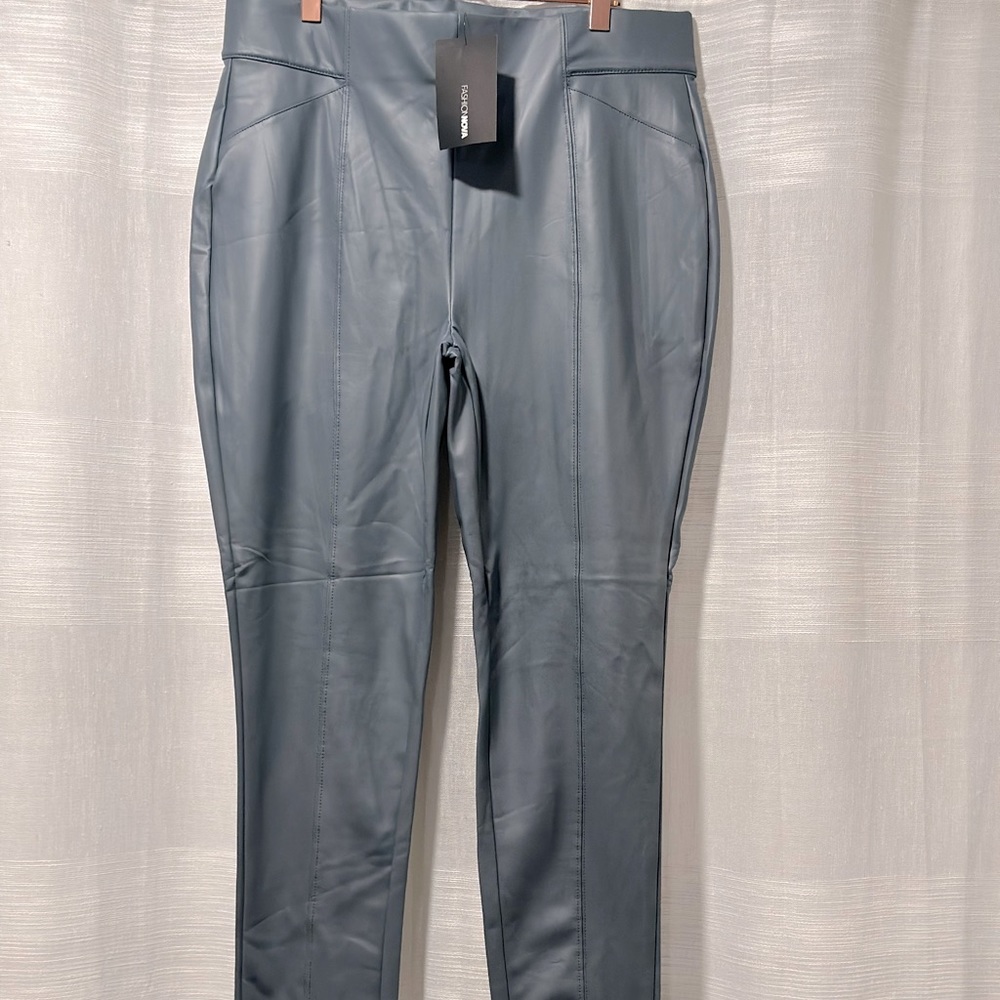 Faux leather leggings